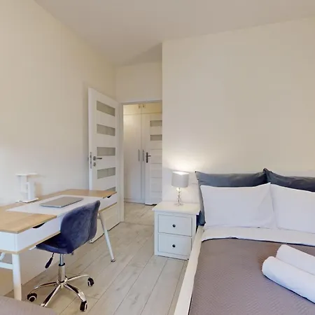 Rodzinny Z 2 Osobnymi Sypialniami Blisko Rynku Appartement Wrocław